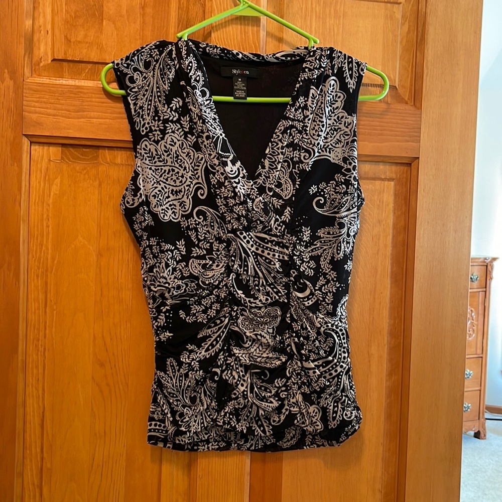 Short sleeve summer dressy top
